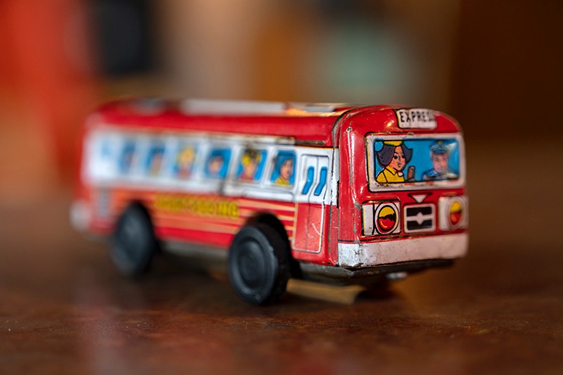 Bus