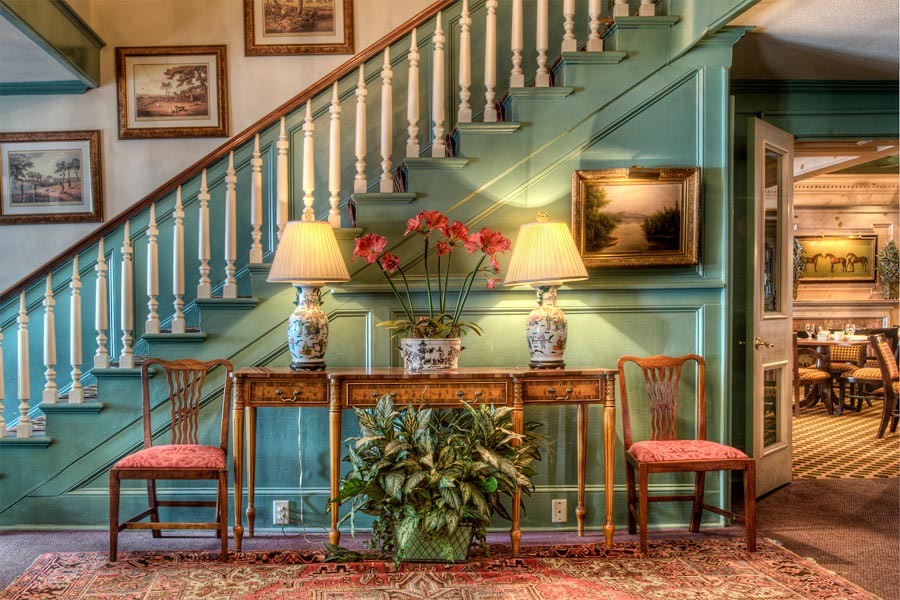 Sherwood Inn